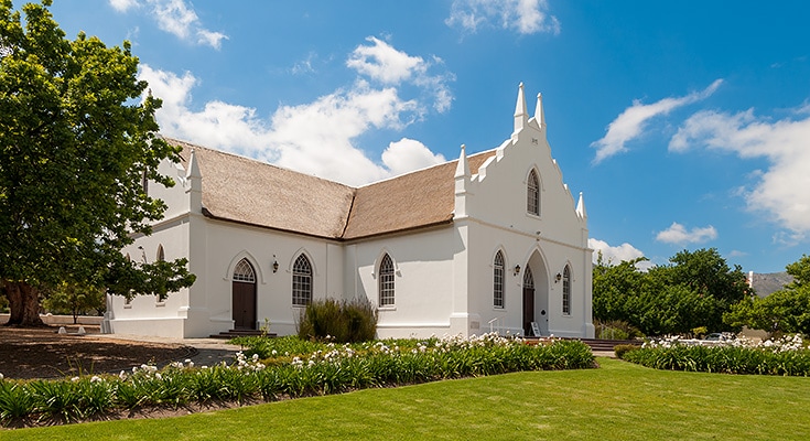 Wine Tasting on a Wine Tour in Cape Town's Winelands, South Africa. Copyright © 2022 Terence Carter / Grantourismo. All Rights Reserved.