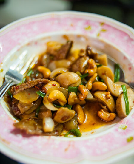 Cooking with Poo at the Helping Hands Thai Cooking School