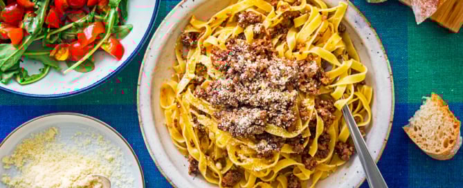 Ragù alla Bolognese Recipe – Bolognese Sauce. Best ground beef recipes. Copyright © 2022 Terence Carter / Grantourismo. All Rights Reserved.