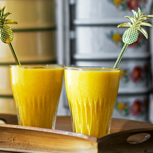 Mango Smoothie Recipe for an Easy Creamy Healthy Mango Shake. Copyright © 2022 Terence Carter / Grantourismo. All Rights Reserved.