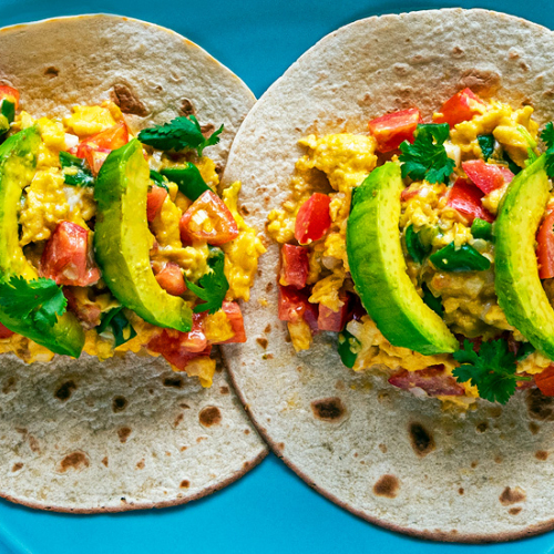 Huevos a la Mexicana recipe. Copyright © 2022 Terence Carter / Grantourismo. All Rights Reserved.