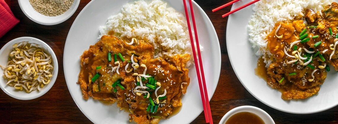 Egg Foo Young with Gravy Recipe for the Chinese American Omelette. Copyright © 2022 Terence Carter / Grantourismo. All Rights Reserved.