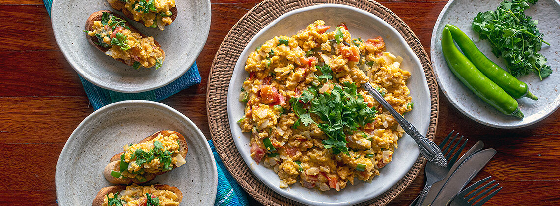 Akuri Recipe for Parsi Style Scrambled Eggs with Tomato and Coriander. New Years Day brunch menu ideas. Copyright © 2023 Terence Carter / Grantourismo. All Rights Reserved.