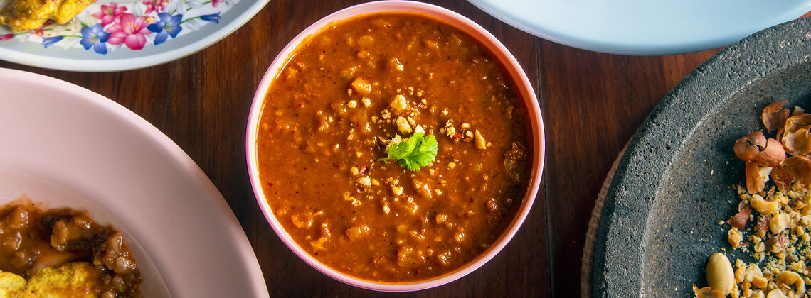 Authentic Thai Satay Sauce Recipe from Scratch. Best recipes with nuts. Copyright © 2022 Terence Carter / Grantourismo. All Rights Reserved.