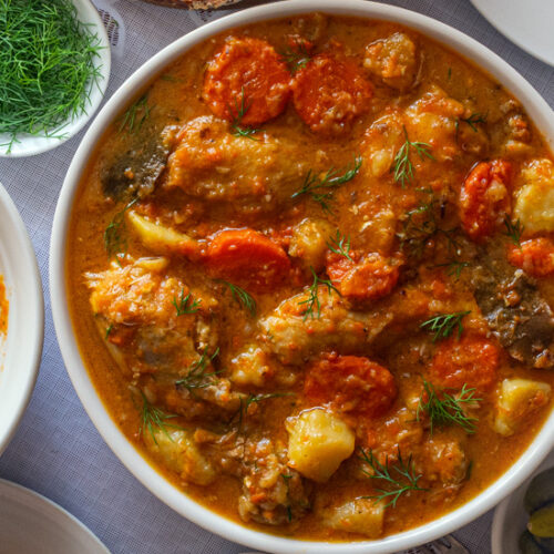 Chicken Stew Recipe for a Deeply Flavoured Old Fashioned Chicken Stew. Most popular recipes of January 2023. Copyright © 2023 Terence Carter / Grantourismo. All Rights Reserved.