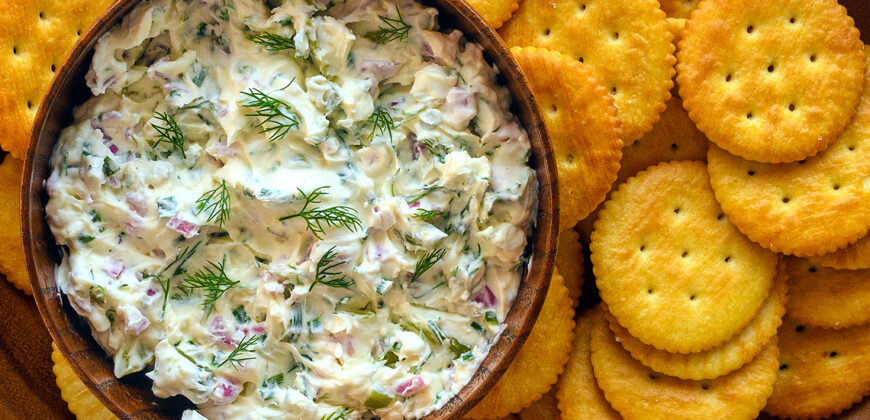 Dill Dip Recipe for an Easy Creamy Eastern European Style Dip. Eurovision party food ideas. Copyright © 2023 Terence Carter / Grantourismo. All Rights Reserved.