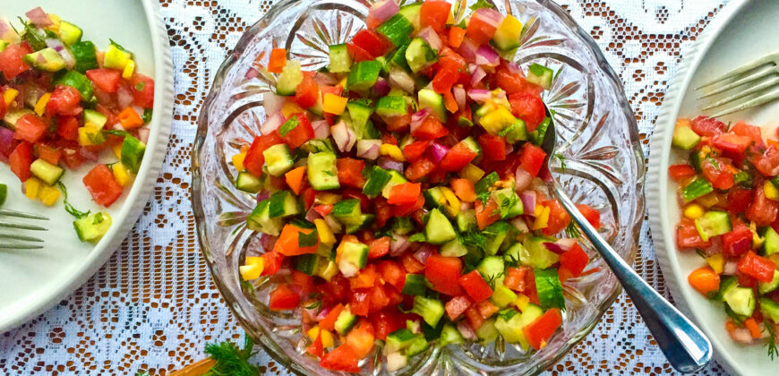 Farmers Salad Recipe for the Middle Eastern Salata Falahiyeh or a Village Salad. Copyright © 2024 Terence Carter / Grantourismo. All Rights Reserved.