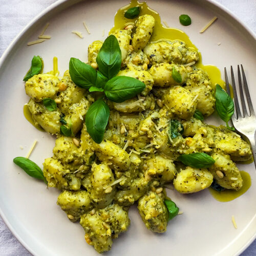 Basil Pesto Gnocchi Recipe with Homemade Pesto alla Genovese Sauce. Copyright © 2024 Terence Carter / Grantourismo. All Rights Reserved.