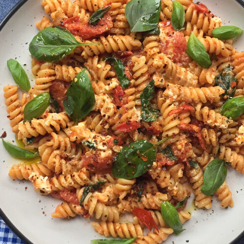 Cherry Tomato Feta Pasta Recipe for a Caprese Inspired Pasta. Copyright © 2024 Terence Carter / Grantourismo. All Rights Reserved.