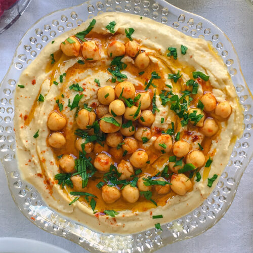 Hummus Beiruti Recipe for a Zestier, Herbier, Spicier Hummus. Copyright © 2024 Terence Carter / Grantourismo. All Rights Reserved.