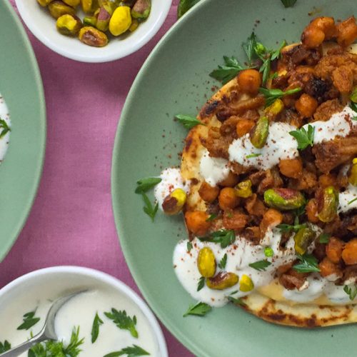 Spiced Pan Fried Cauliflower, Chickpeas and Pistachios on Flatbread with Yoghurt Sauce. Pistachio recipes. Copyright © 2024 Terence Carter / Grantourismo. All Rights Reserved.