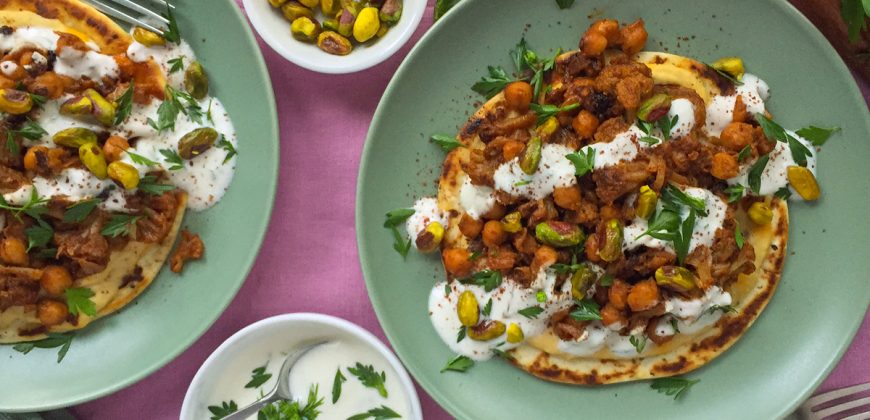 Spiced Pan Fried Cauliflower, Chickpeas and Pistachios on Flatbread with Yoghurt Sauce. Pistachio recipes. Copyright © 2024 Terence Carter / Grantourismo. All Rights Reserved.