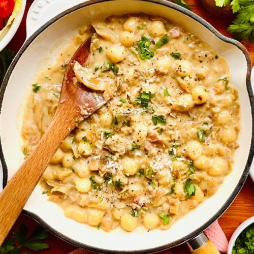 Creamy Leek and Bacon Gnocchi Recipe with Parsley and Parmesan. Copyright © 2025 Terence Carter / Grantourismo. All Rights Reserved.
